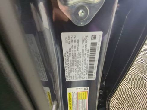 Used 2025 Honda CR-V Sport-L image 45