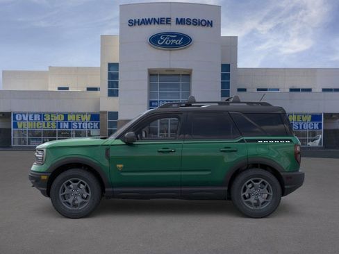 New 2024 Ford Bronco Sport Badlands w/ Premium Package AWD/4WD image 3