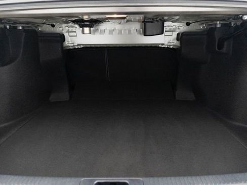 Used 2022 Toyota Camry XSE w/ Navigation Package FWD image 31
