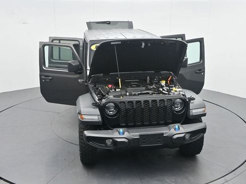 Used 2023 Jeep Wrangler Unlimited w/ Cold Weather Group AWD/4WD image 34