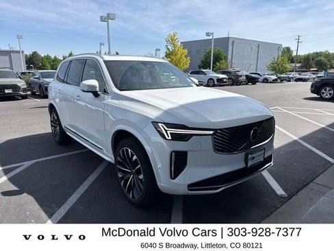 Used 2026 Volvo XC90 B6 Plus w/ Protection Package Premier AWD/4WD image 8