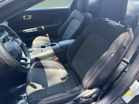 Used 2024 Ford Mustang Coupe RWD image 13