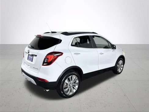 Used 2018 Buick Encore Preferred FWD image 6