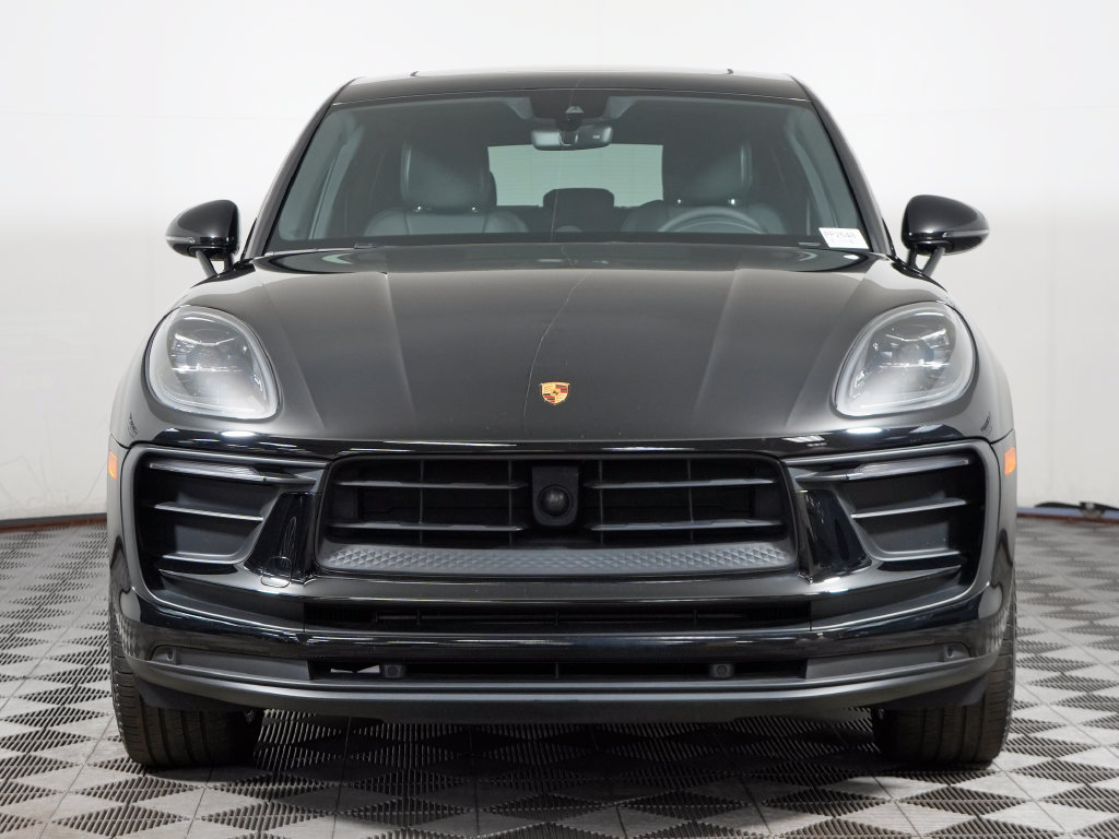 Used 2024 Porsche Macan w/ Premium Plus Package AWD/4WD image 10