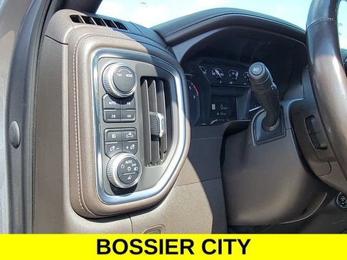 Used 2020 GMC Sierra 1500 SLT AWD/4WD image 18