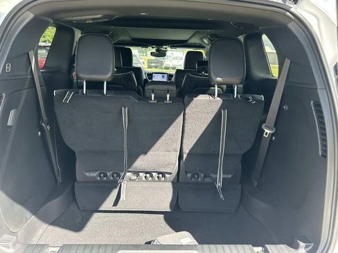 New 2026 Chrysler Pacifica Limited FWD image 12