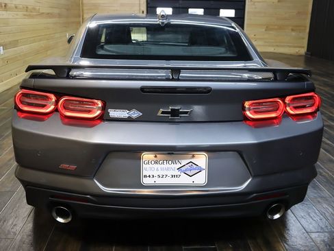 Used 2021 Chevrolet Camaro SS image 4