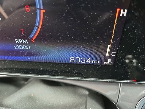 Used 2025 Chevrolet Trax ACTIV w/ Sunroof Package image 25