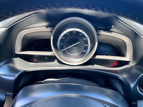 Used 2016 MAZDA MAZDA3 i Touring image 24