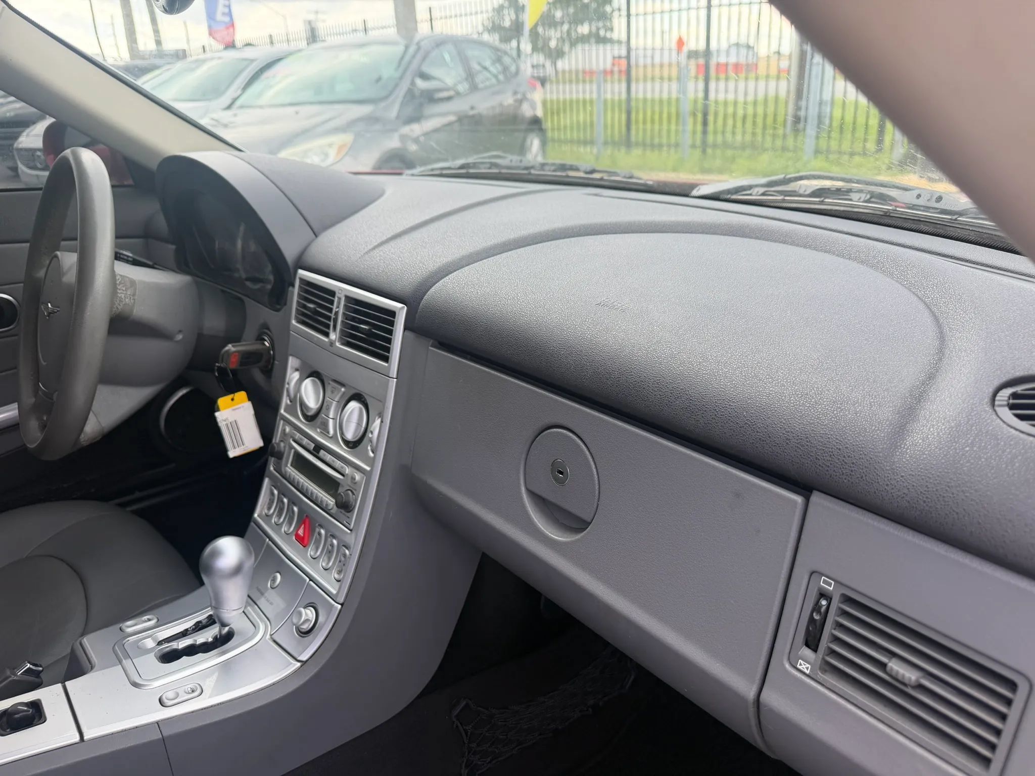 Used 2004 Chrysler Crossfire Coupe RWD image 12