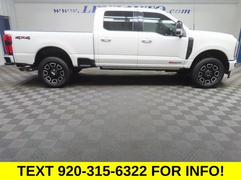 Used 2025 Ford F250 Platinum AWD/4WD image 2