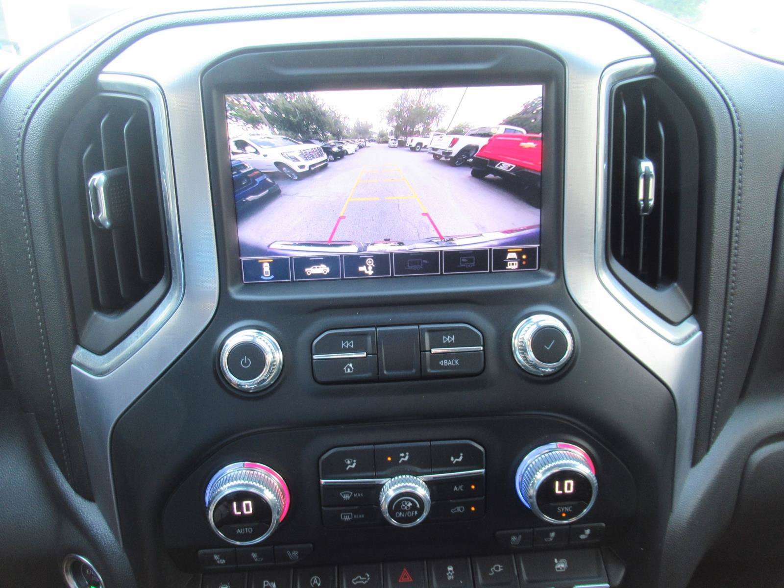 Used 2020 GMC Sierra 1500 SLT w/ SLT Premium Plus Package RWD image 29
