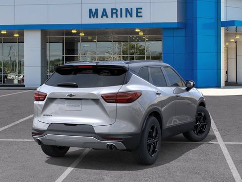 New 2026 Chevrolet Blazer LT w/ Convenience Package FWD image 4