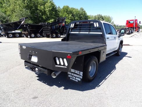 Used 2025 Chevrolet Silverado 3500 W/T w/ WT Convenience Package AWD/4WD image 7