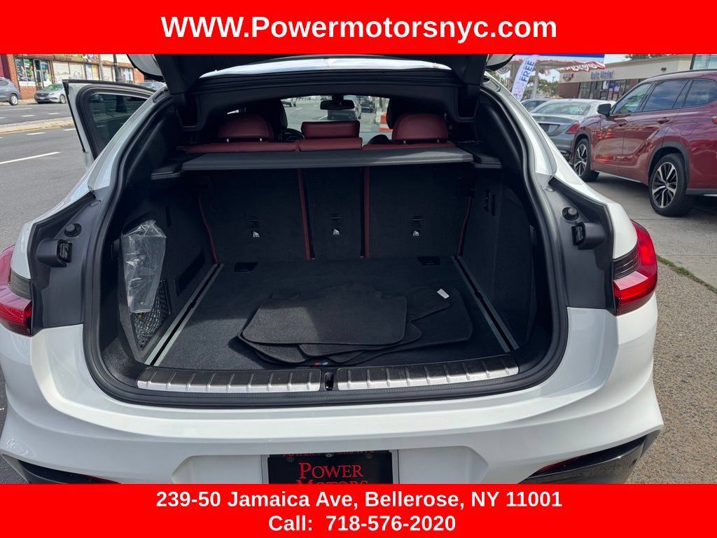 Used 2021 BMW X4 xDrive30i w/ M Sport Package AWD/4WD image 27