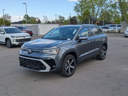 New 2026 Volkswagen Taos SEL AWD/4WD image 10