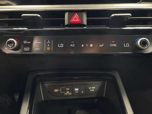 Used 2025 Kia K5 GT-Line AWD/4WD image 29