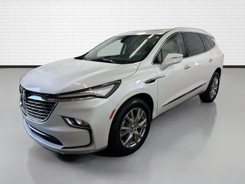 Used 2023 Buick Enclave Essence w/ Experience Buick Package AWD/4WD image 5