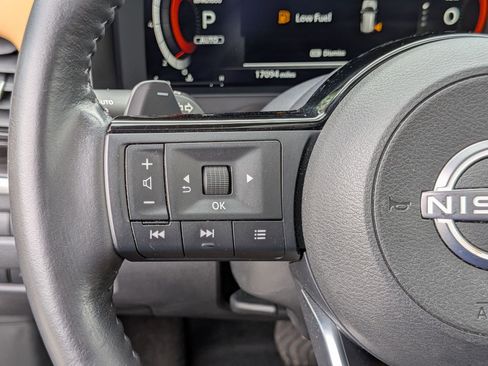Used 2023 Nissan Rogue Platinum AWD/4WD image 18