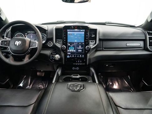 Used 2025 RAM 1500 Laramie image 10