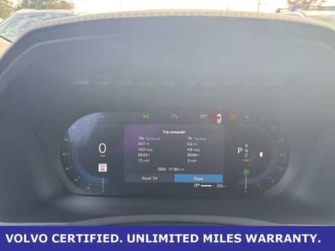 Certified 2025 Volvo XC90 B6 Plus image 23