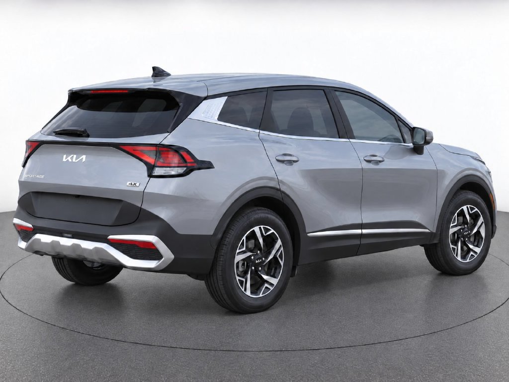 Used 2023 Kia Sportage LX AWD/4WD image 7