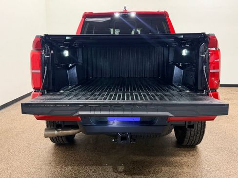 Used 2026 Toyota Tacoma TRD Off-Road w/ TRD Off Road Premium Package AWD/4WD image 6