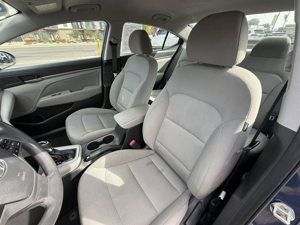 Used 2018 Hyundai Elantra SEL FWD image 11