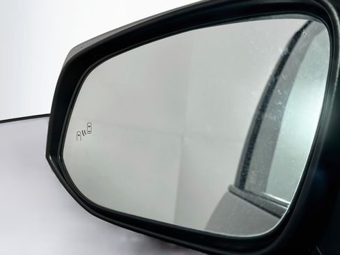 Used 2025 Toyota RAV4 XLE AWD/4WD image 16
