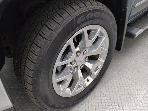 Used 2014 GMC Sierra 1500 SLT w/ SLT Crew Cab Value Package AWD/4WD image 31