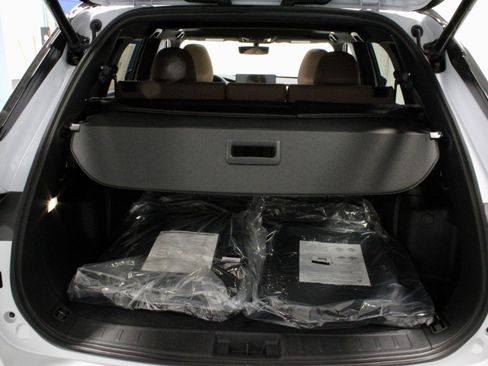 New 2025 Mitsubishi Outlander SEL image 11