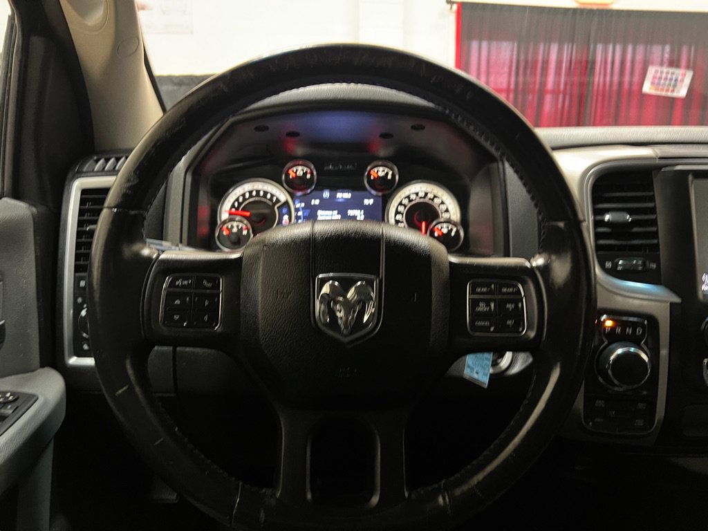 Used 2016 RAM 1500 Big Horn AWD/4WD image 29