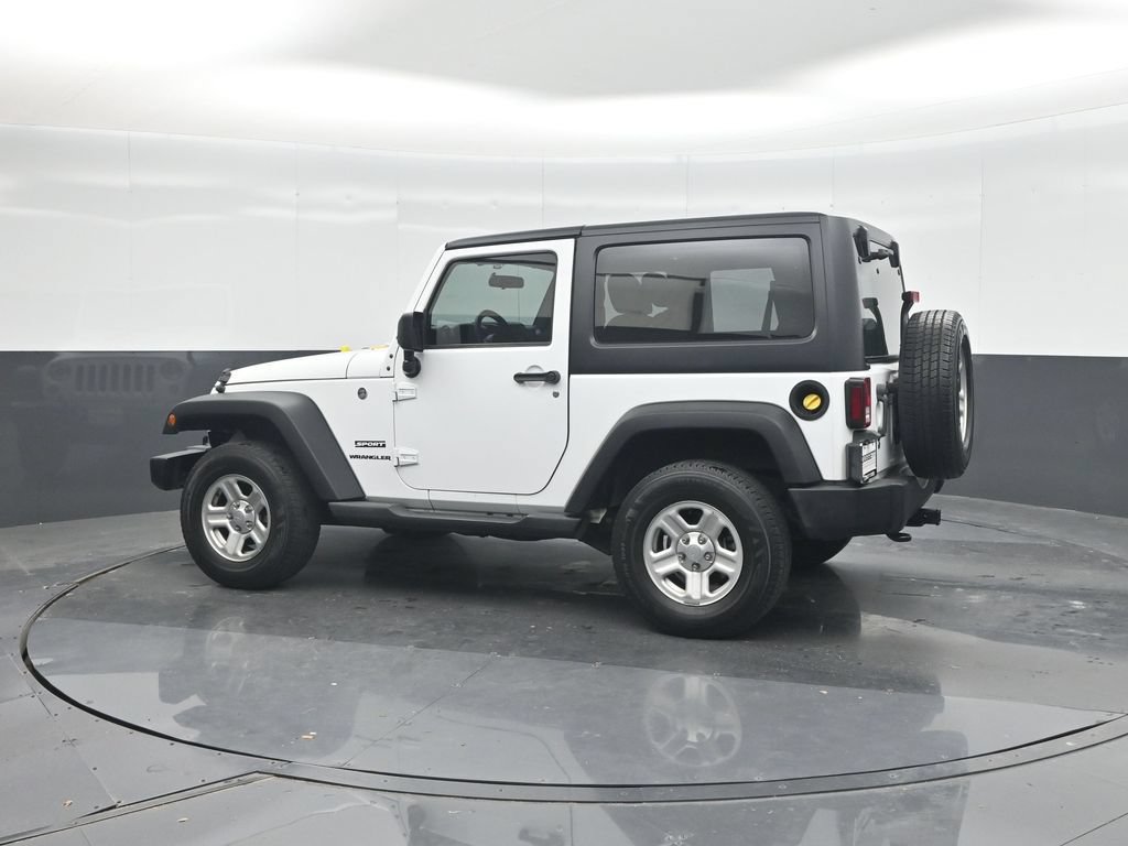 Used 2017 Jeep Wrangler Sport w/ Connectivity Group AWD/4WD image 22