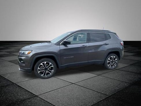 Used 2023 Jeep Compass Limited AWD/4WD image 9