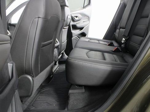 Used 2023 GMC Terrain Denali w/ Denali Premium Package image 21
