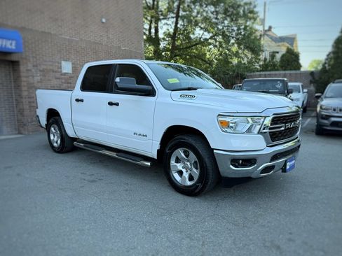 Used 2024 RAM 1500 Big Horn AWD/4WD image 3