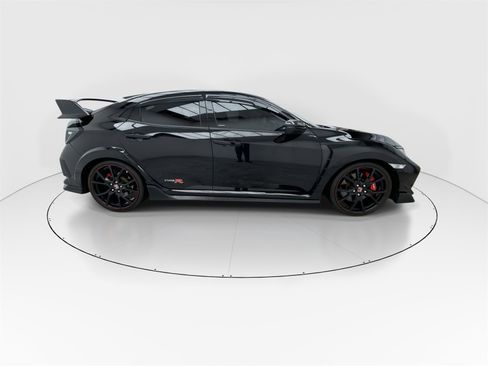 Used 2020 Honda Civic Type R image 9