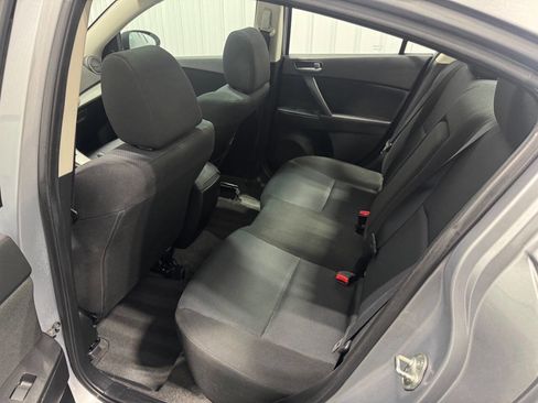 Used 2011 MAZDA MAZDA3 i Touring image 13