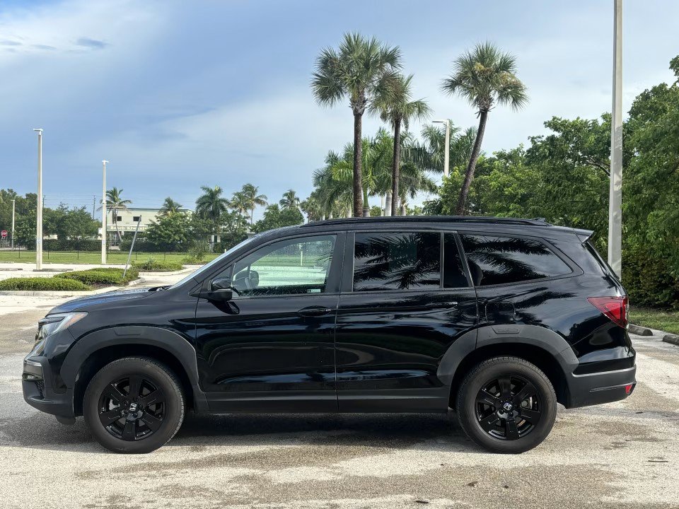 Used 2022 Honda Pilot TrailSport image 6