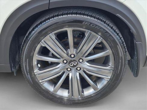 Used 2020 INFINITI QX50 Essential w/ Edition 30 Package FWD image 23