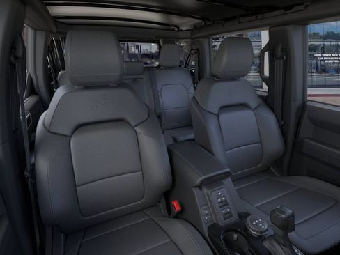 New 2026 Ford Bronco Outer Banks AWD/4WD image 10