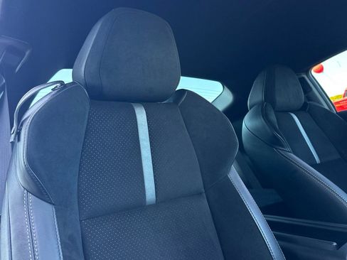 Used 2023 Toyota GR86 Premium w/ ALL Weather Mat Package (TMS) RWD image 14