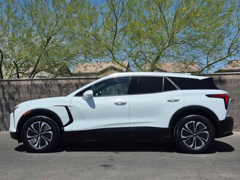 Used 2024 Chevrolet Blazer EV LT AWD/4WD image 6