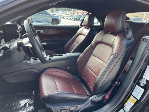 Used 2024 Ford Mustang GT Premium image 10