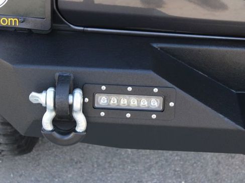 Used 2020 Jeep Wrangler Sport image 11