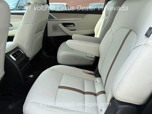 Used 2024 MAZDA CX-90 Plug-In Hybrid w/ Premium Plus AWD/4WD image 5