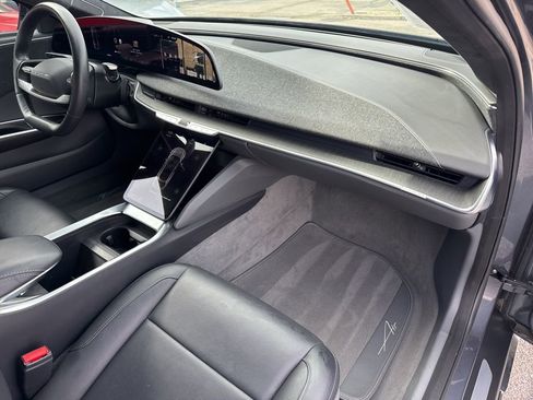 Used 2023 Lucid Air Pure image 22