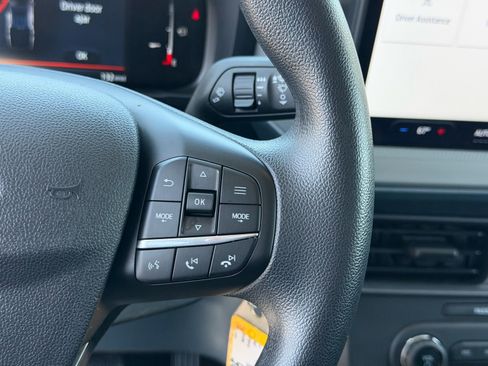 Used 2025 Ford Maverick XL FWD image 24