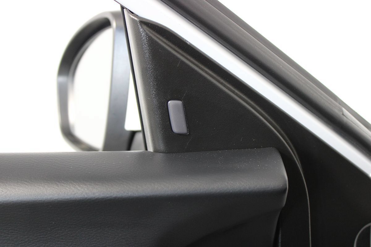 Used 2024 Nissan Sentra SV FWD image 13