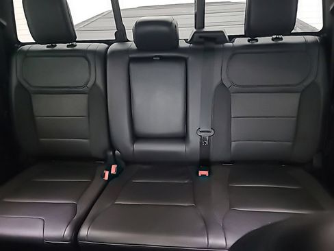Used 2025 Ford F150 Raptor AWD/4WD image 22